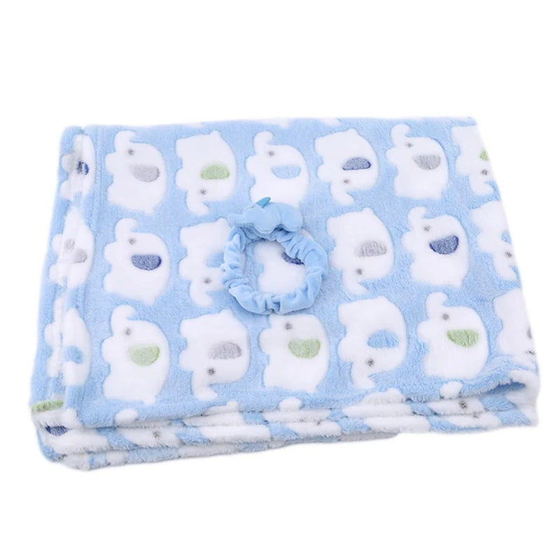 "Adorable Elephant Baby Blanket: Soft and Cozy Quilt with Cute Cartoon Design - Perfect for Newborns and Air Conditioning!"